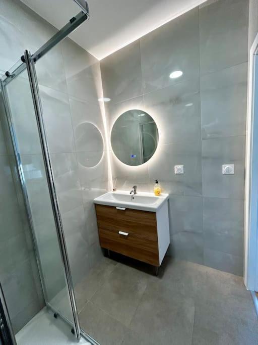 Maison Cosy, Grand Paris, A 3 Minutes Du Metro Вильжюиф Экстерьер фото