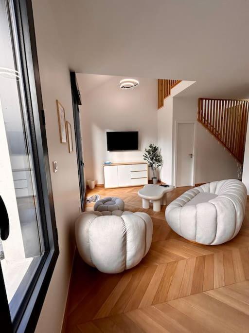 Maison Cosy, Grand Paris, A 3 Minutes Du Metro Вильжюиф Экстерьер фото